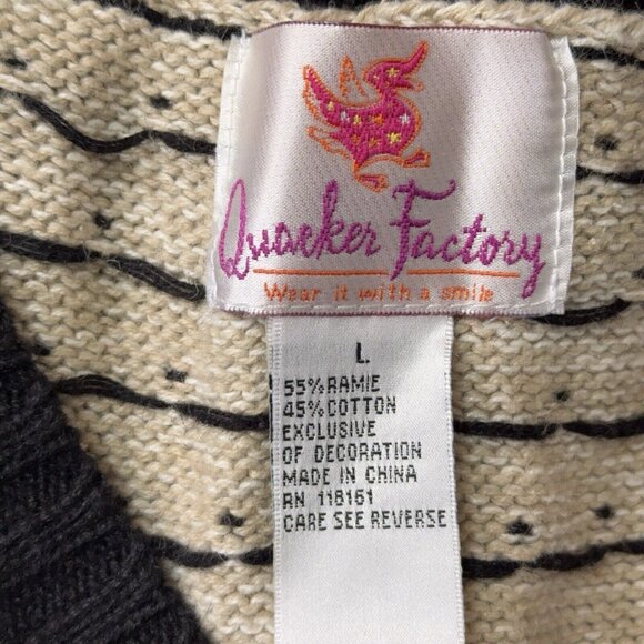 Quacker Factory Winter Themed Sweater Vest Holiday Mittens Holly Jingle Bells Lg - Picture 8 of 10